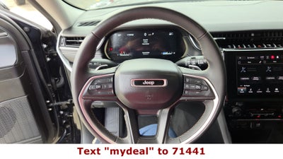 2023 Jeep Grand Cherokee Laredo