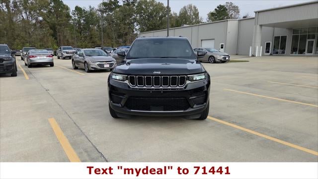 2023 Jeep Grand Cherokee Laredo