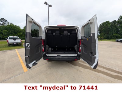 2025 Ford Transit Passenger Wagon XLT