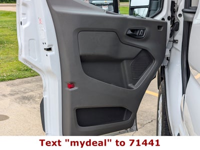 2025 Ford Transit Passenger Wagon XLT