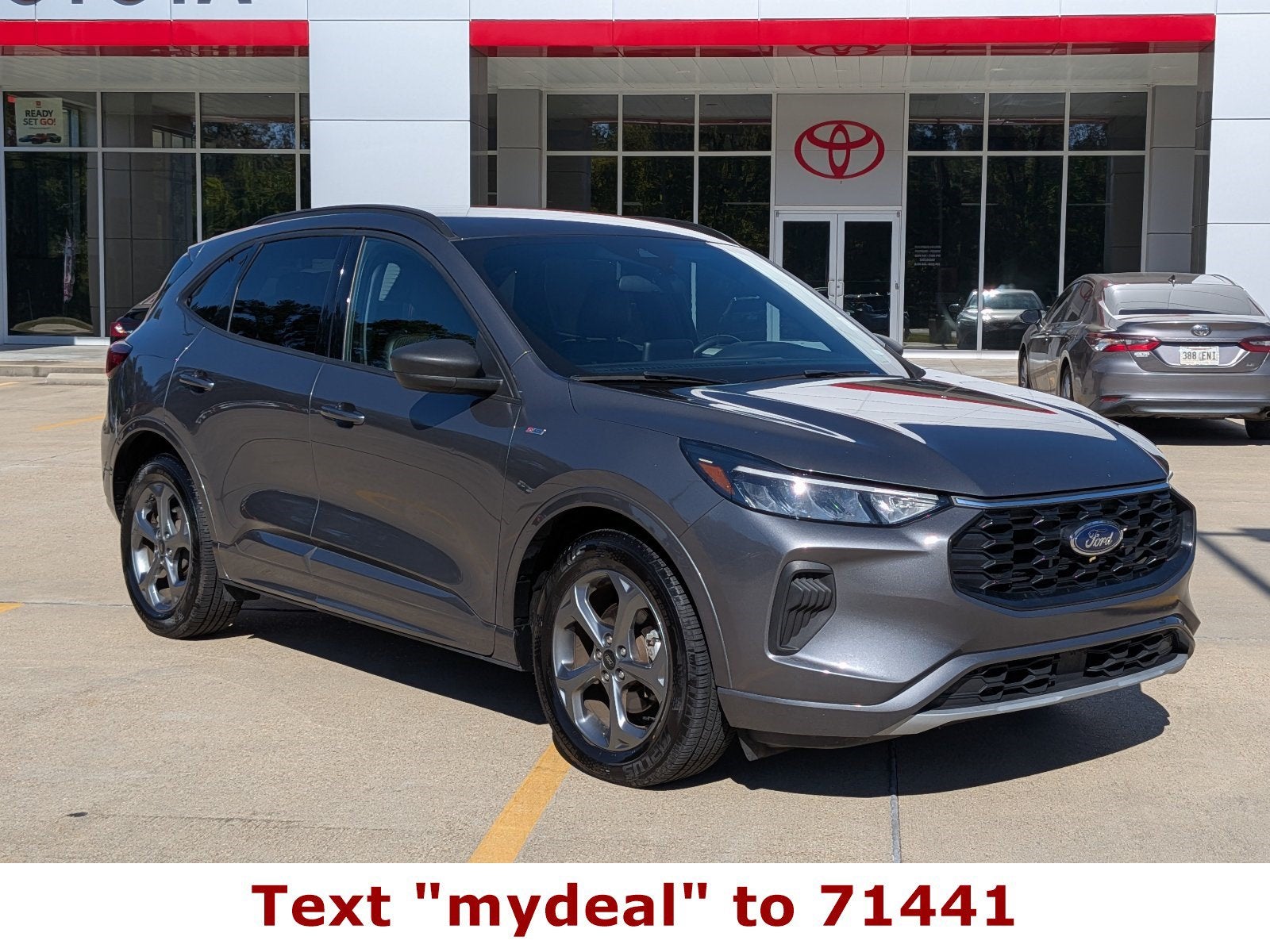 2024 Ford Escape ST-Line
