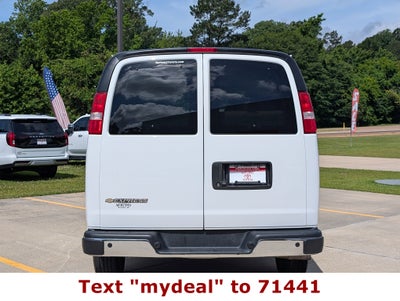 2025 Chevrolet Express Passenger LT