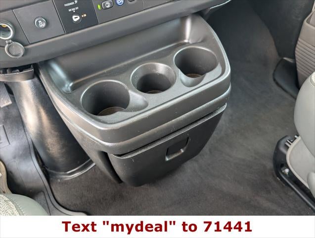 2025 Chevrolet Express Passenger LT
