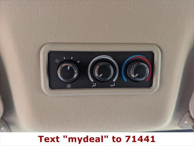2025 Chevrolet Express Passenger LT
