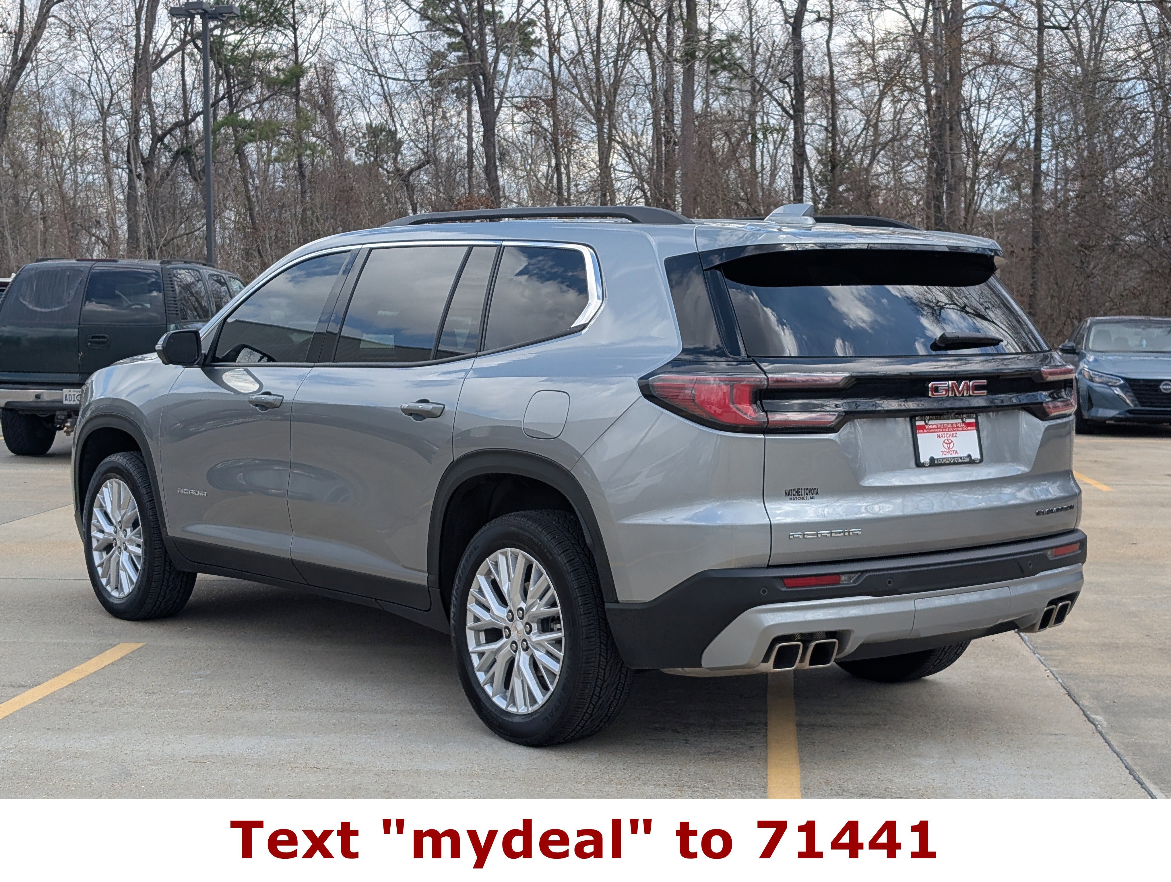 2025 GMC Acadia FWD Elevation