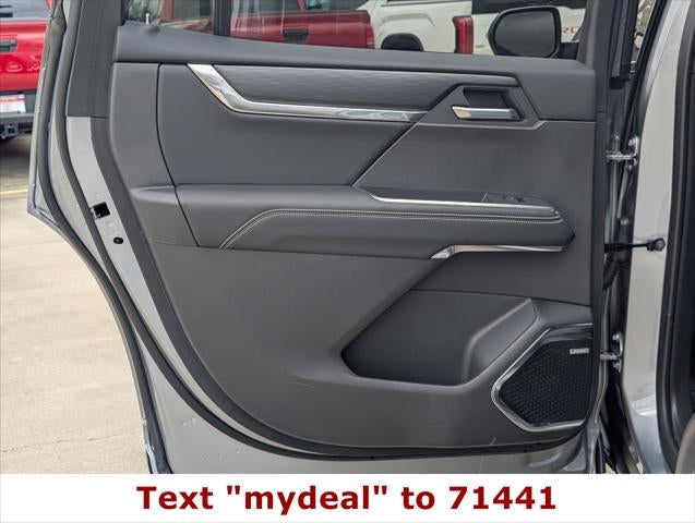 2025 GMC Acadia FWD Elevation