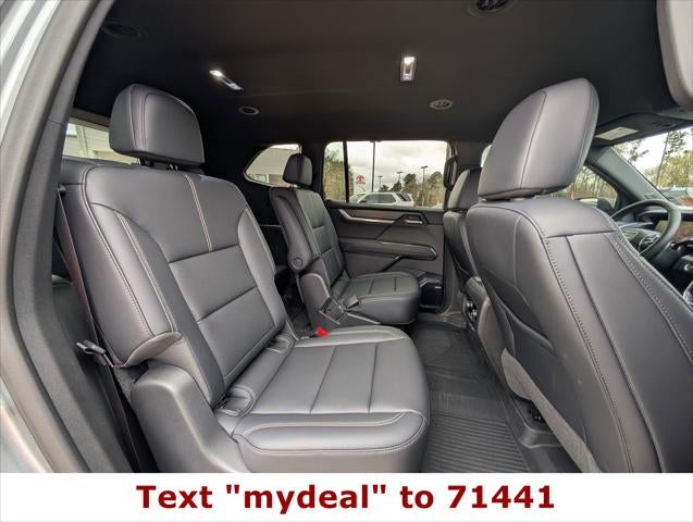 2025 GMC Acadia FWD Elevation