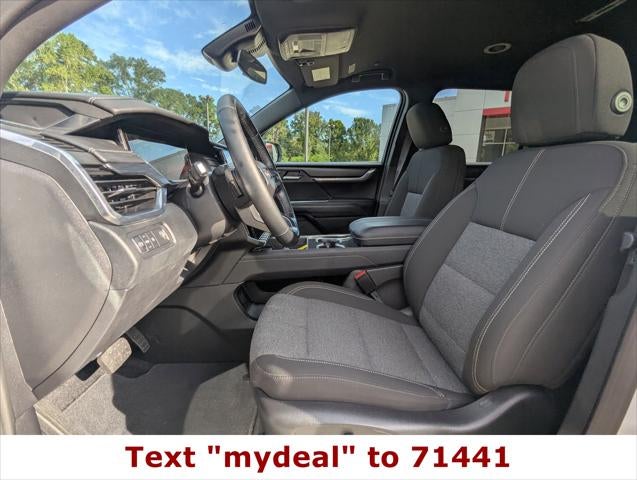 2025 GMC Acadia FWD Elevation