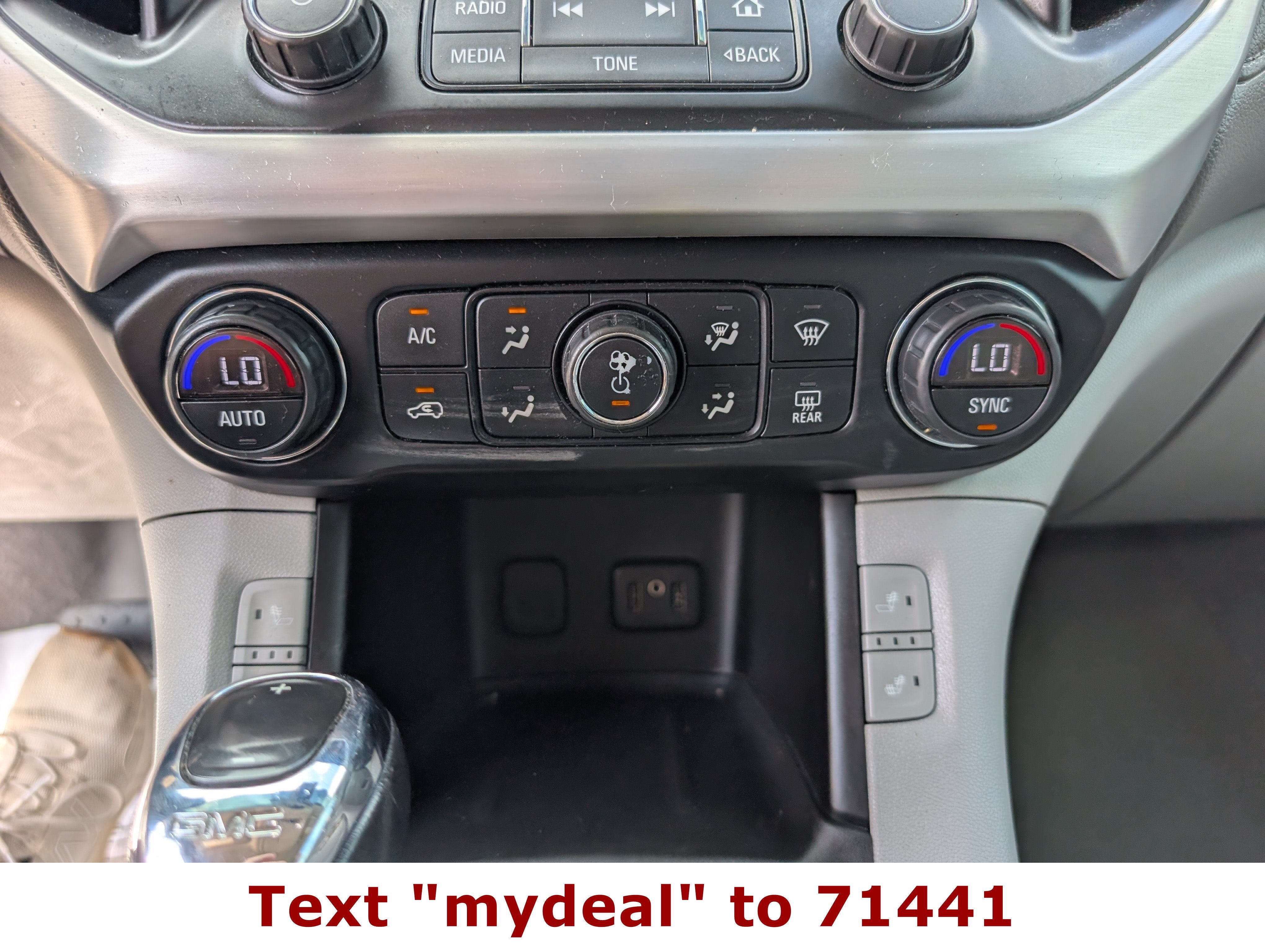 2019 GMC Acadia SLE