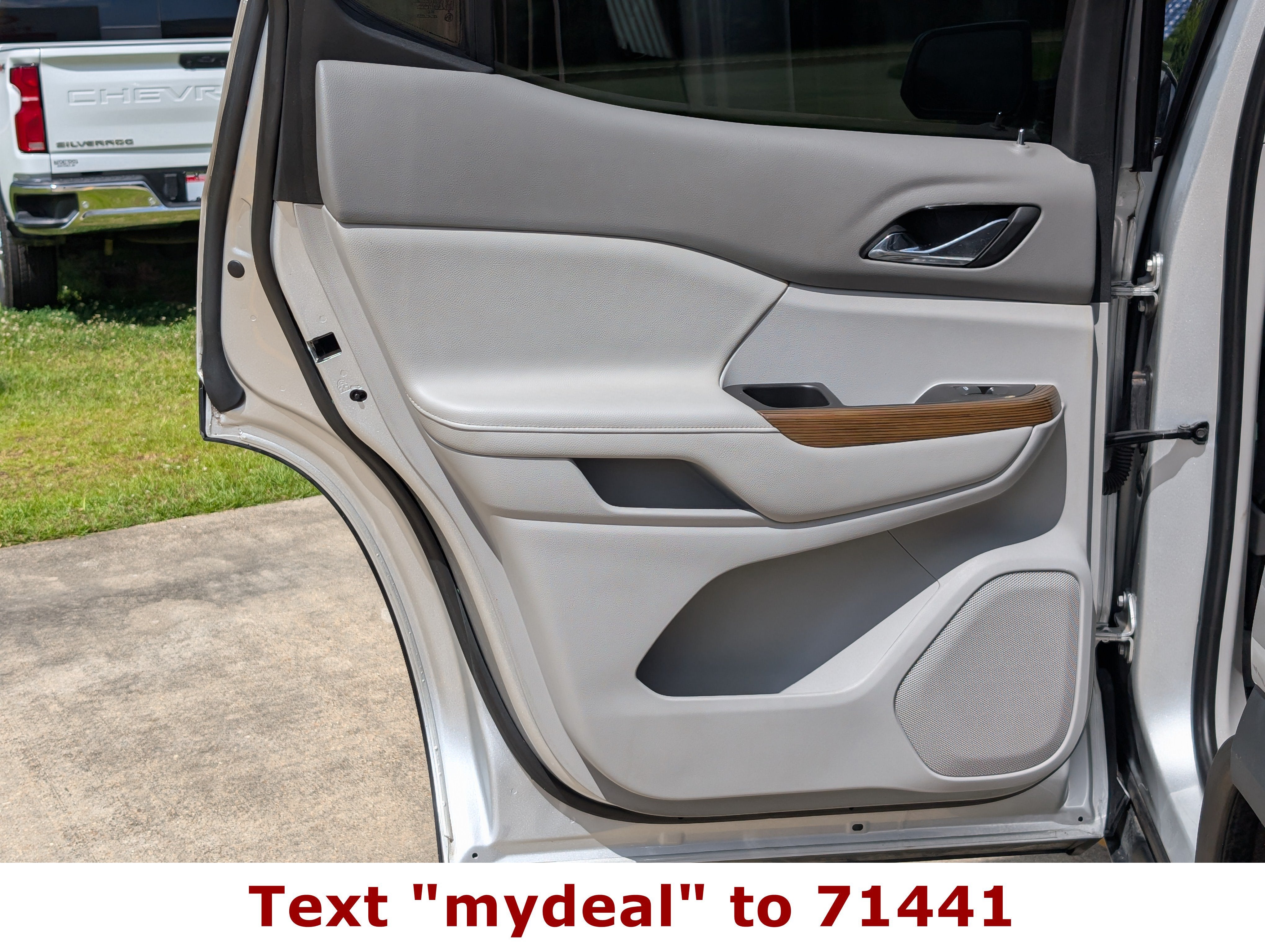 2019 GMC Acadia SLE
