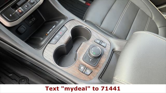 2022 GMC Acadia Denali