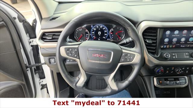 2022 GMC Acadia Denali