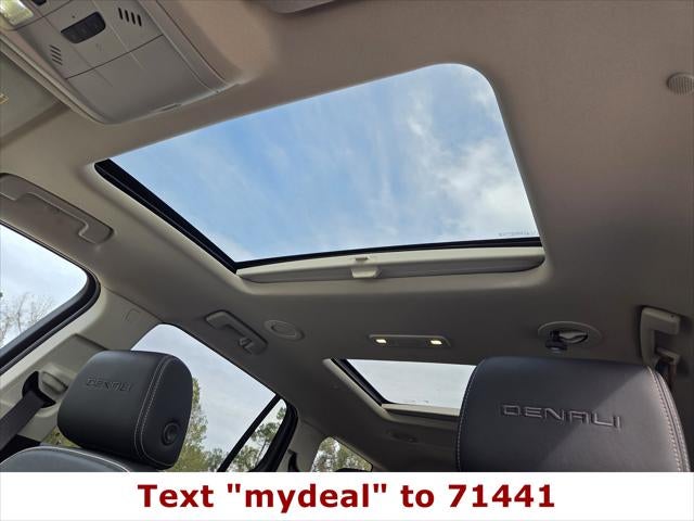 2022 GMC Acadia Denali