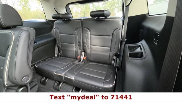 2022 GMC Acadia Denali