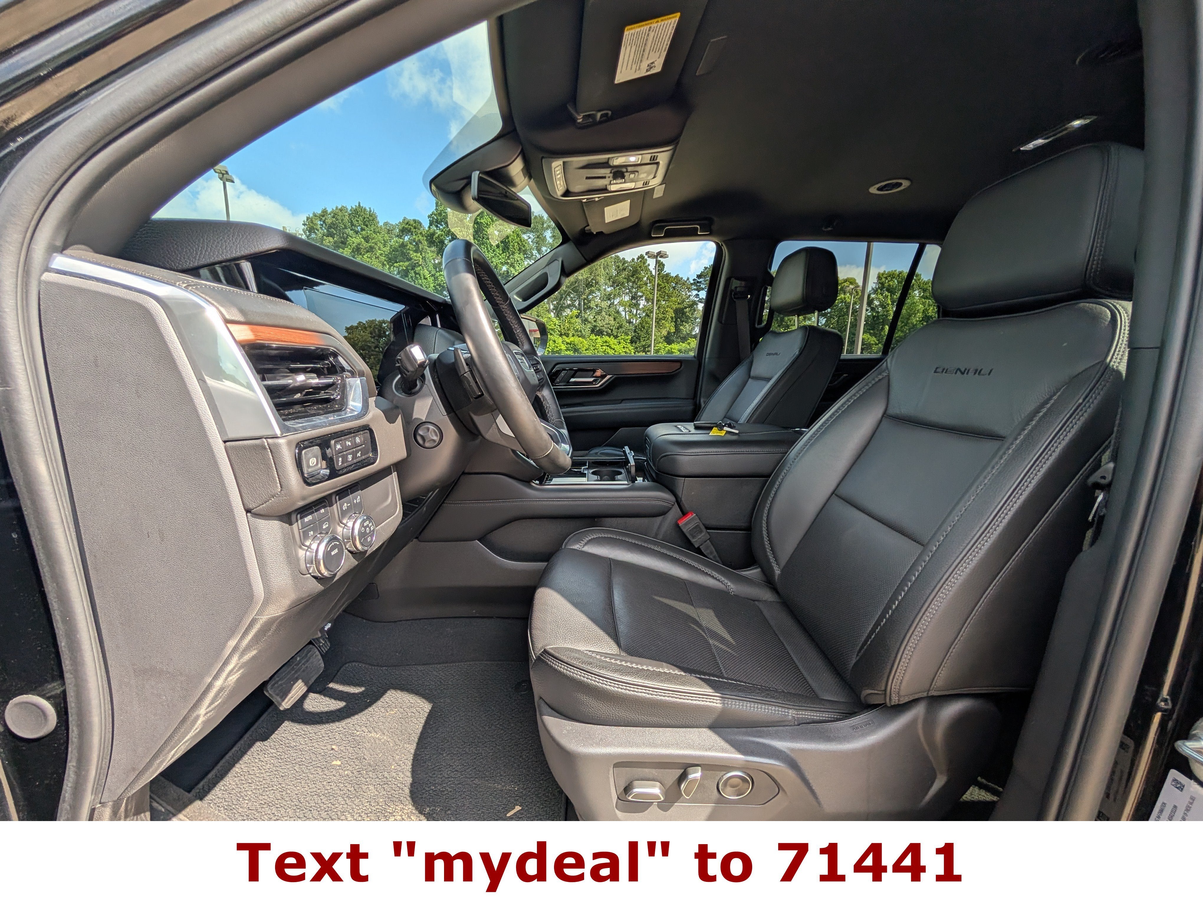 2025 GMC Yukon Denali