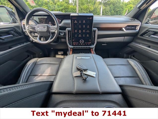 2025 GMC Yukon Denali