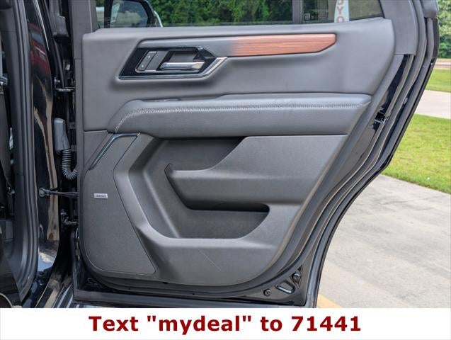 2025 GMC Yukon Denali