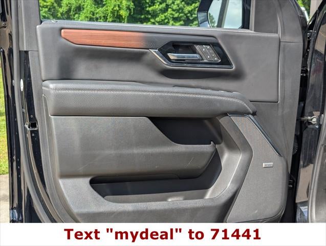2025 GMC Yukon Denali