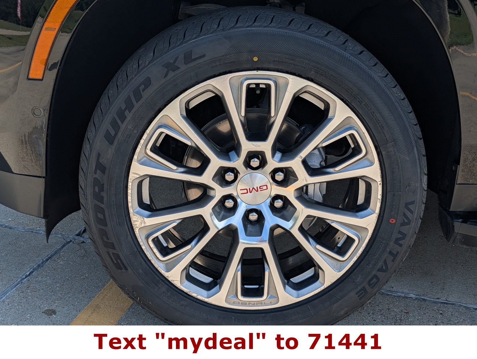 2025 GMC Yukon XL Denali
