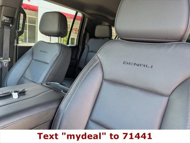 2025 GMC Yukon XL Denali
