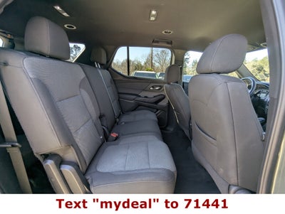 2023 Chevrolet Traverse LT Cloth