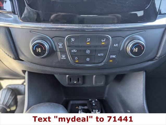 2023 Chevrolet Traverse LT Cloth