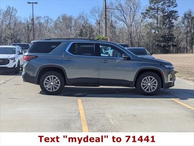 2023 Chevrolet Traverse LT Cloth