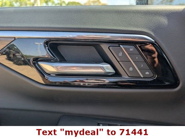 2025 Chevrolet Tahoe Premier