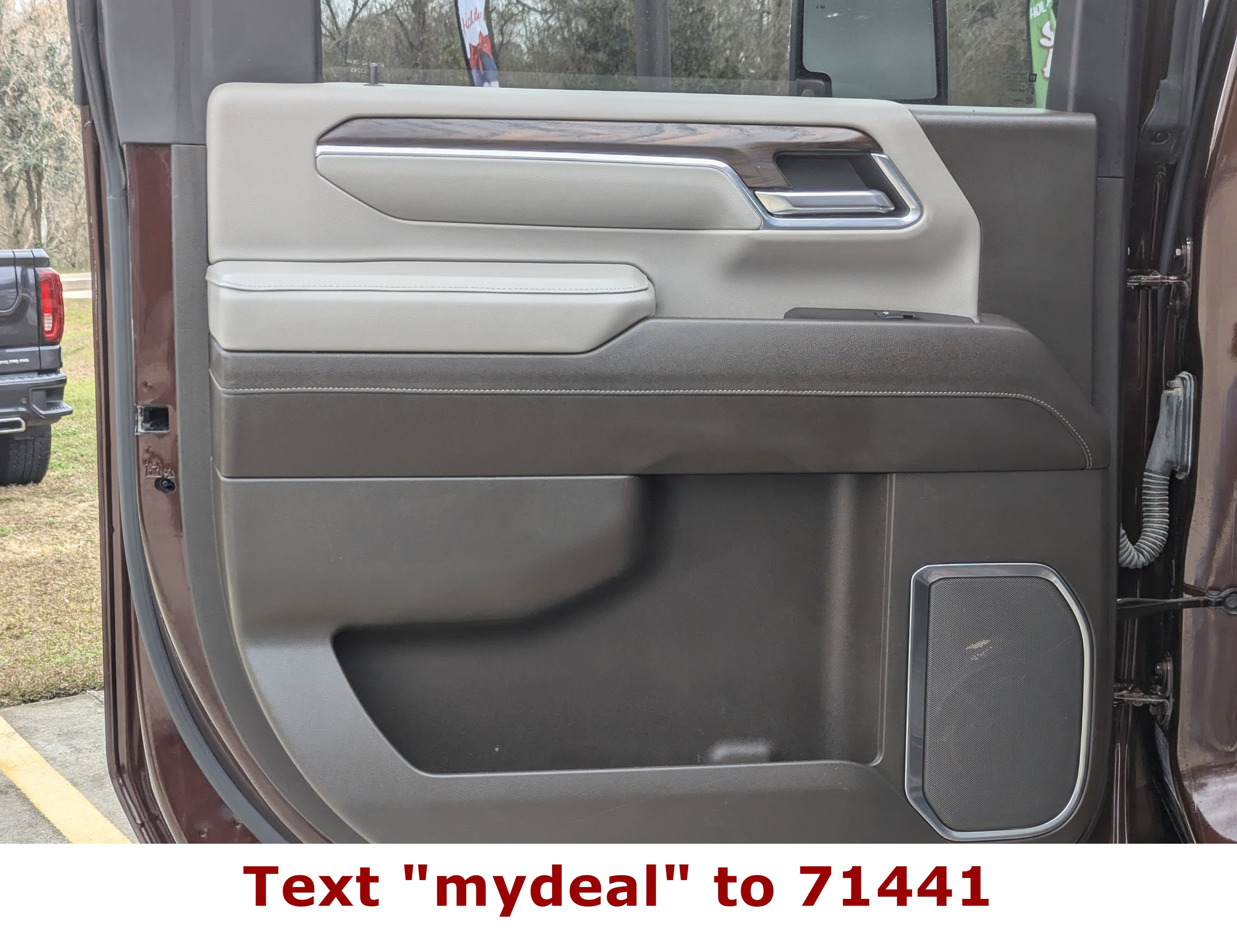 2024 GMC Sierra 2500HD SLT