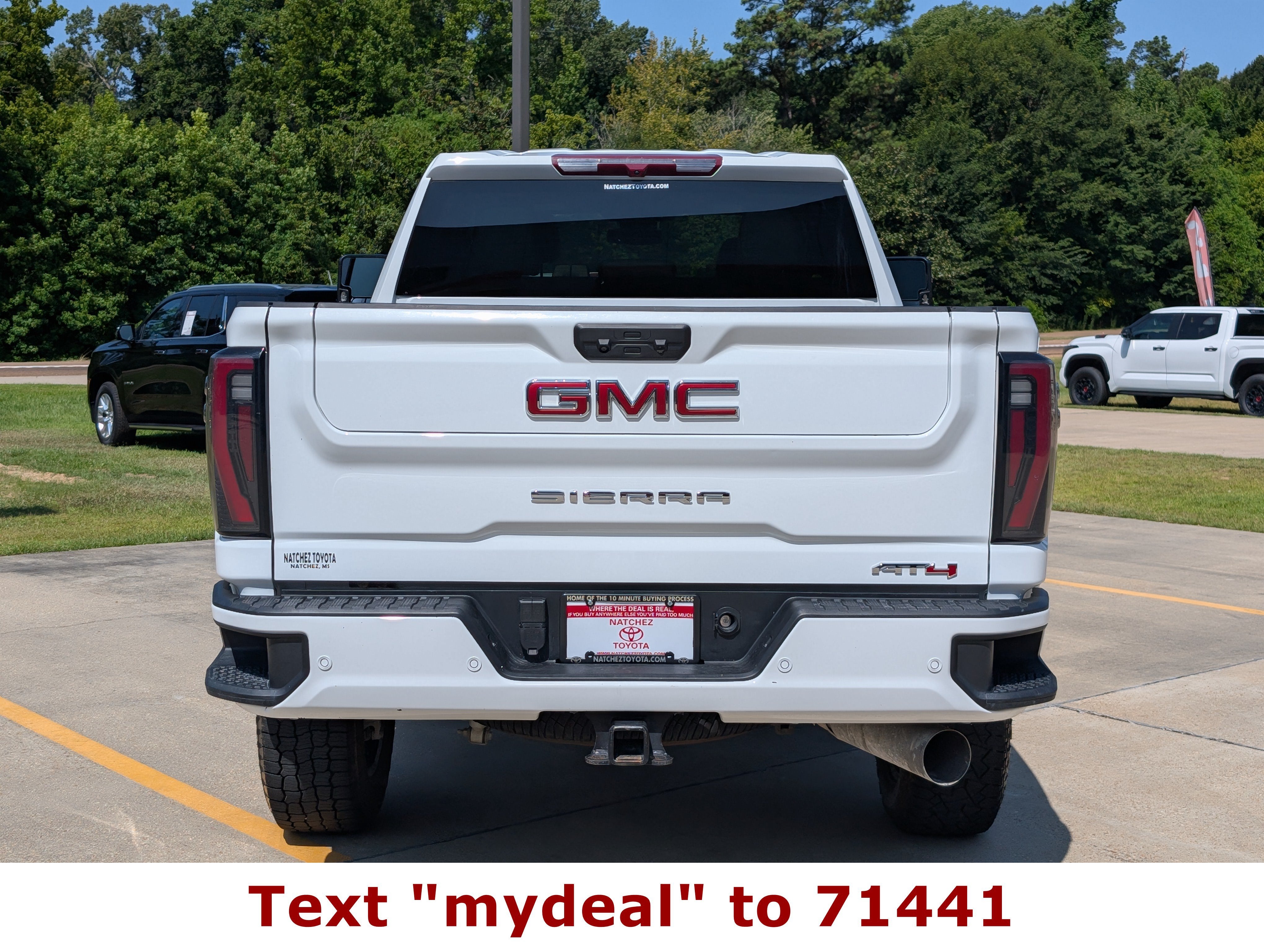 2025 GMC Sierra 2500HD AT4