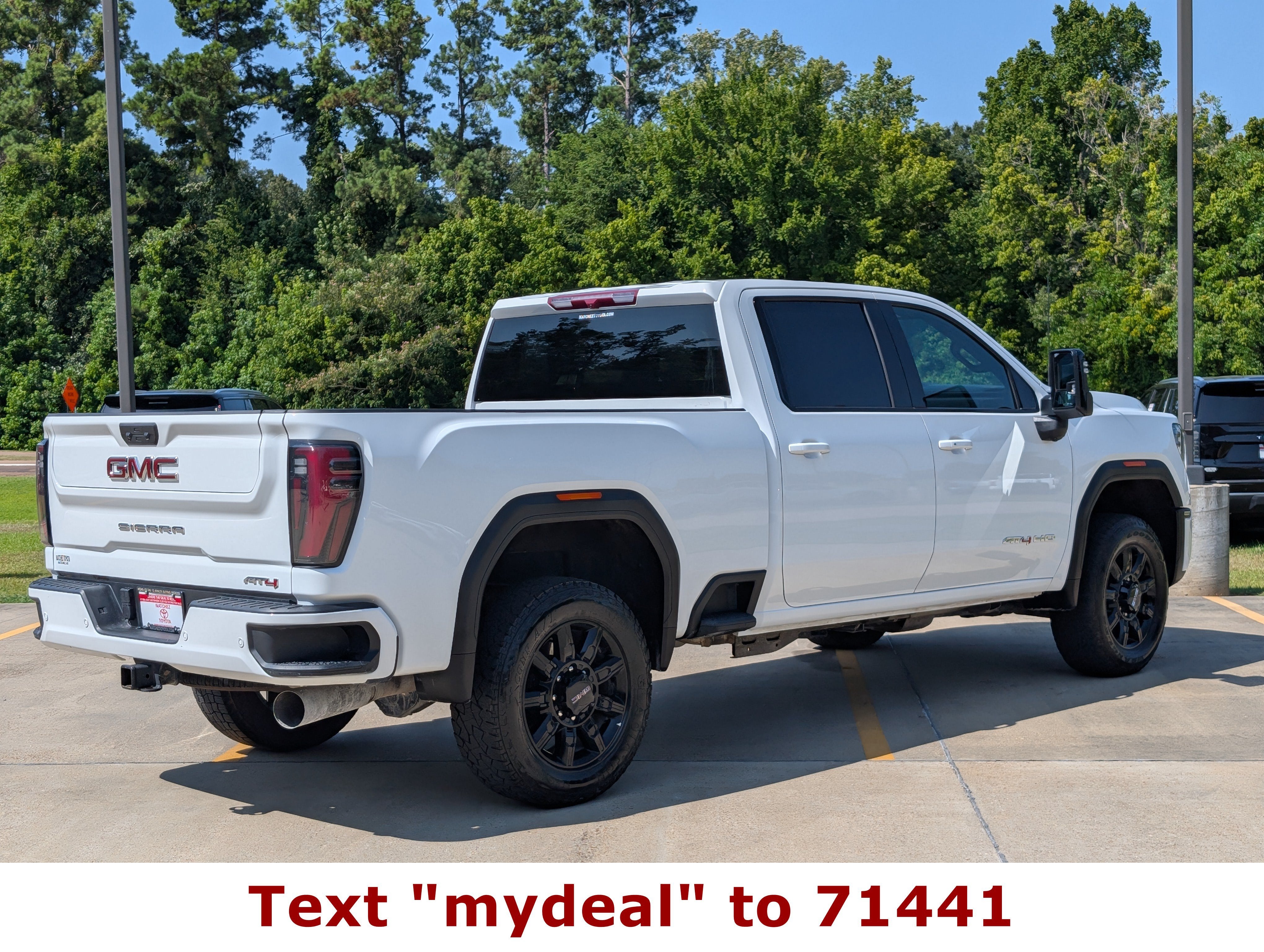 2025 GMC Sierra 2500HD AT4