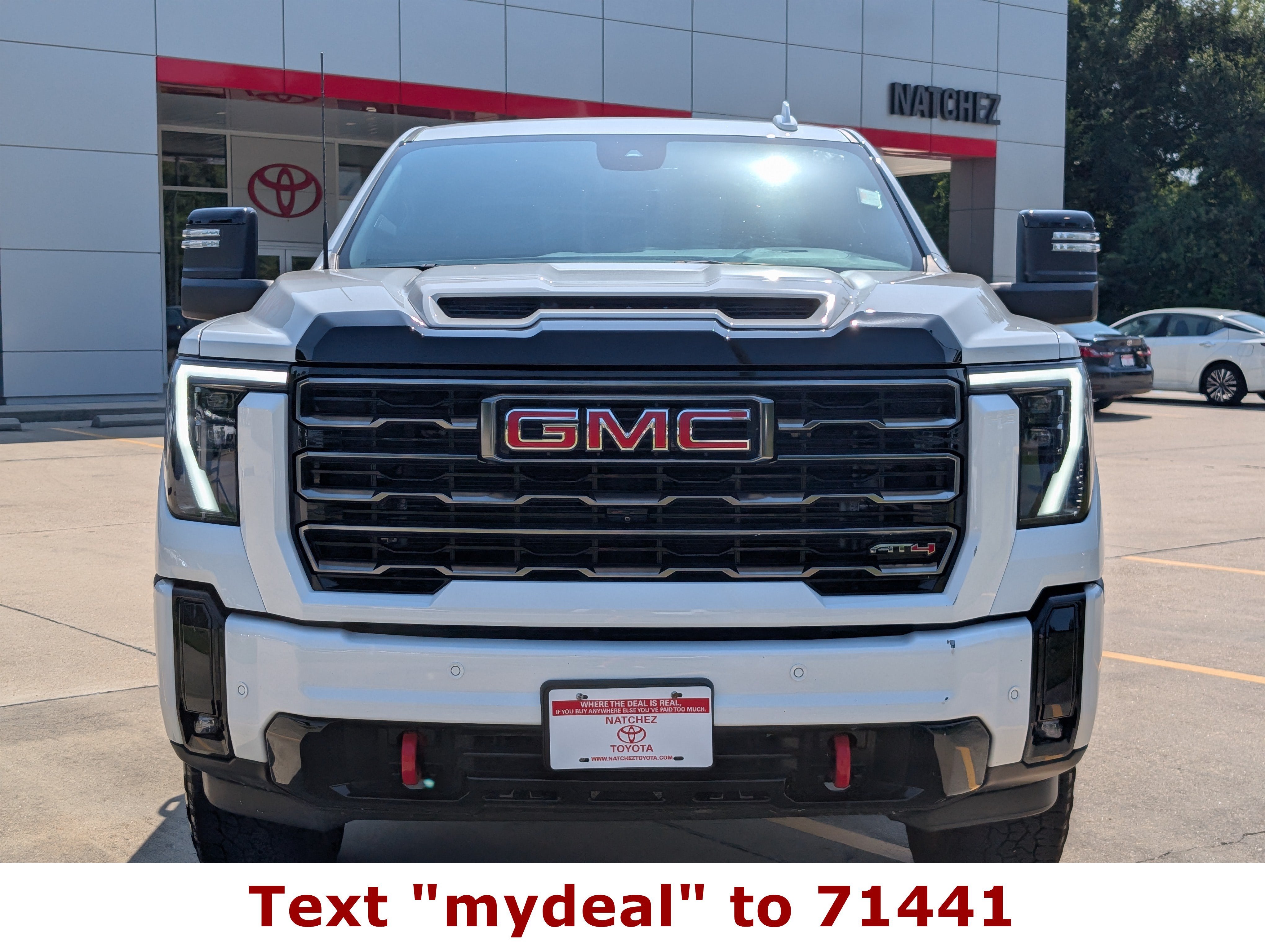 2025 GMC Sierra 2500HD AT4