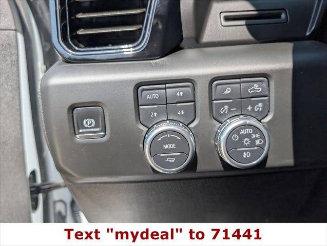 2025 GMC Sierra 2500HD AT4