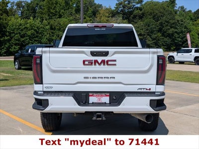 2025 GMC Sierra 2500HD AT4