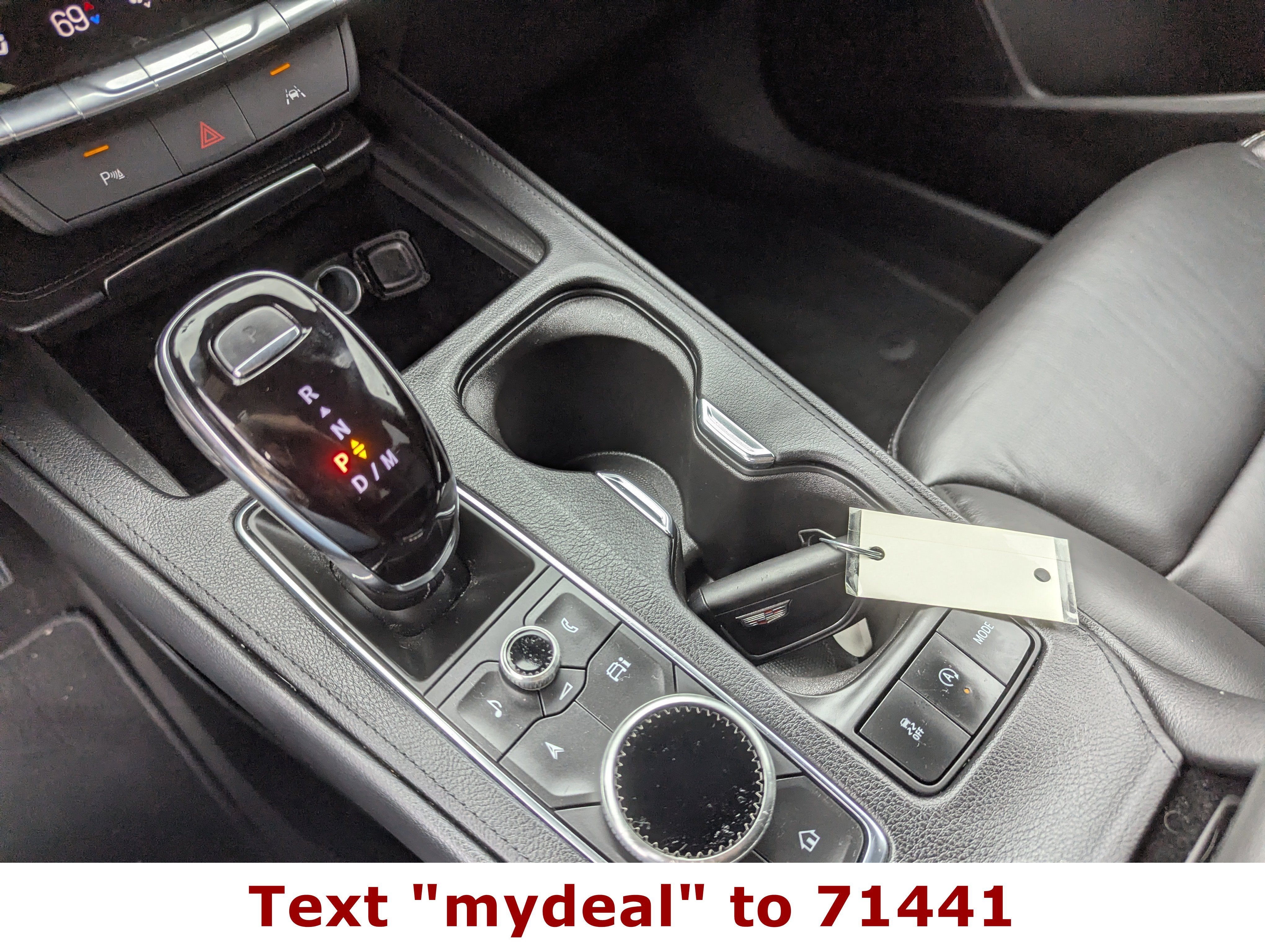 2024 Cadillac XT4 AWD Premium Luxury