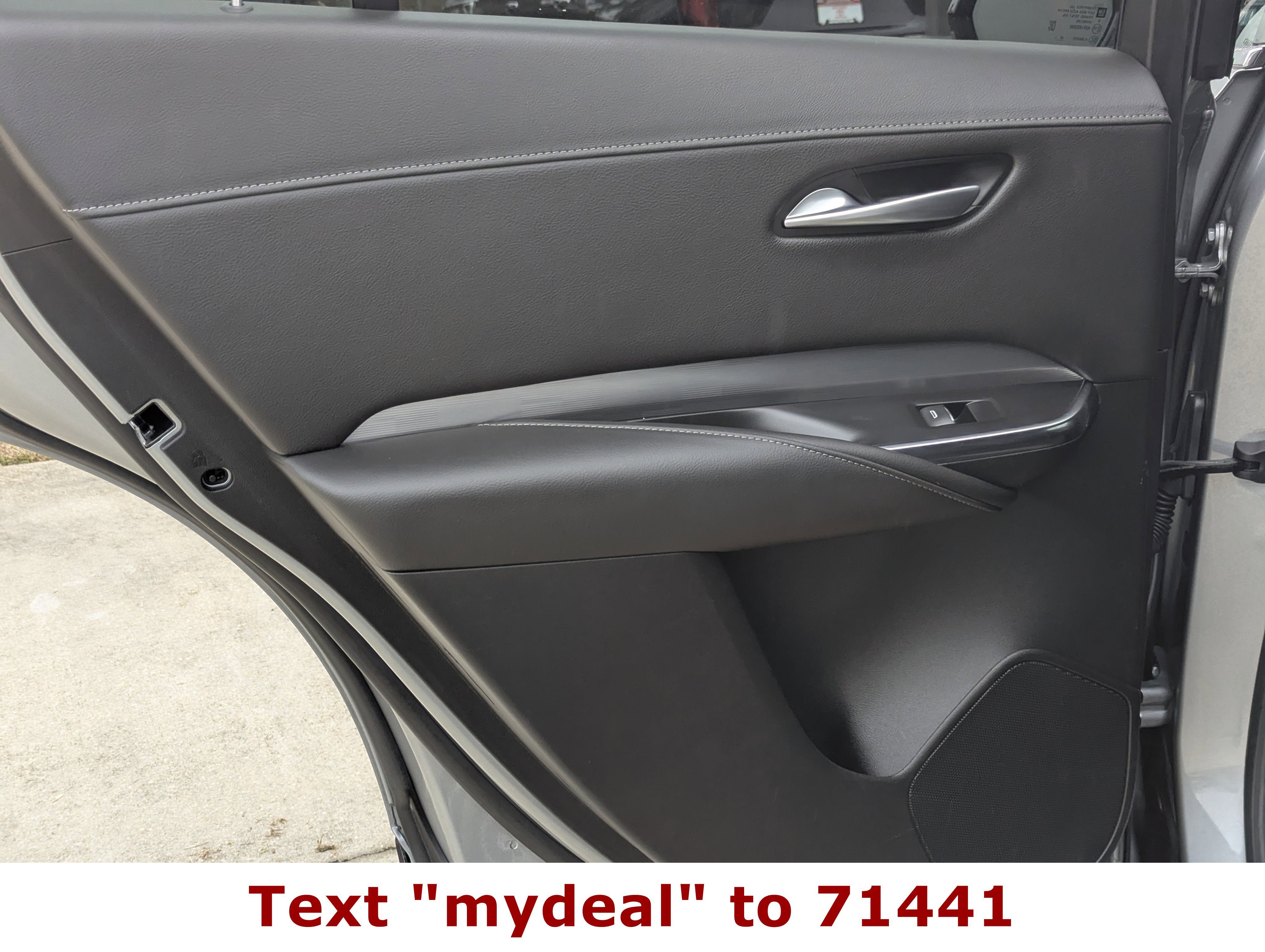 2024 Cadillac XT4 AWD Premium Luxury