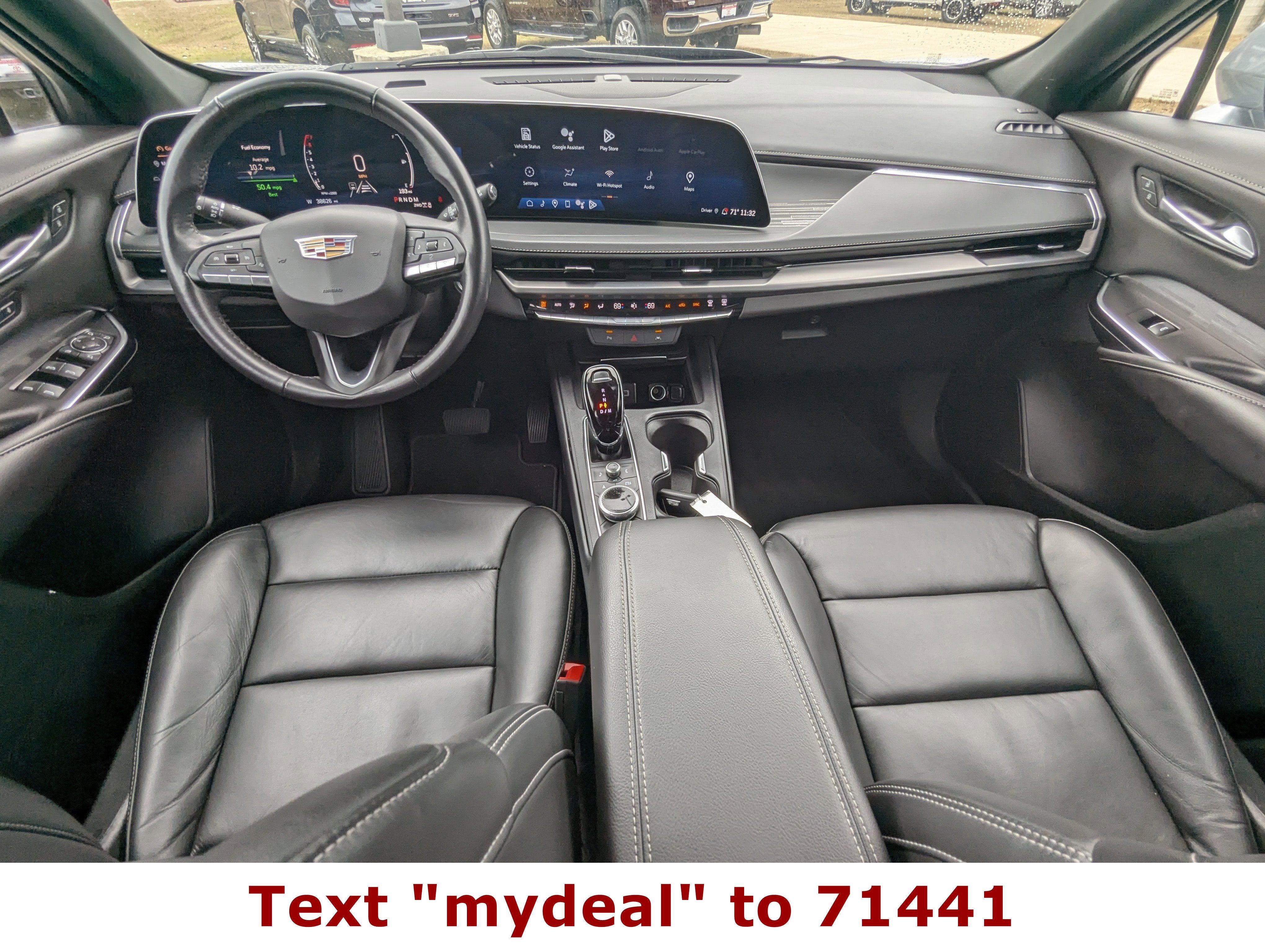 2024 Cadillac XT4 AWD Premium Luxury