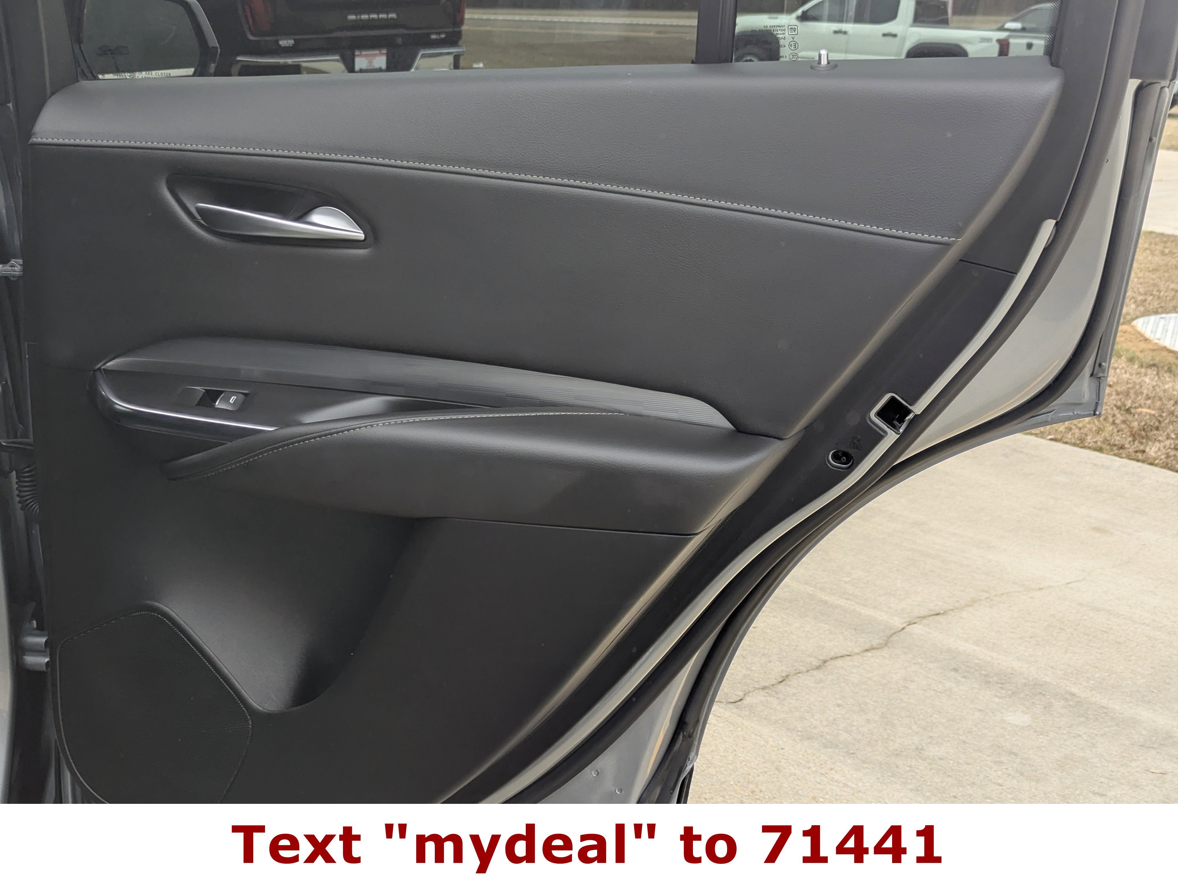 2024 Cadillac XT4 AWD Premium Luxury