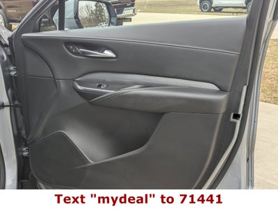 2024 Cadillac XT4 AWD Premium Luxury