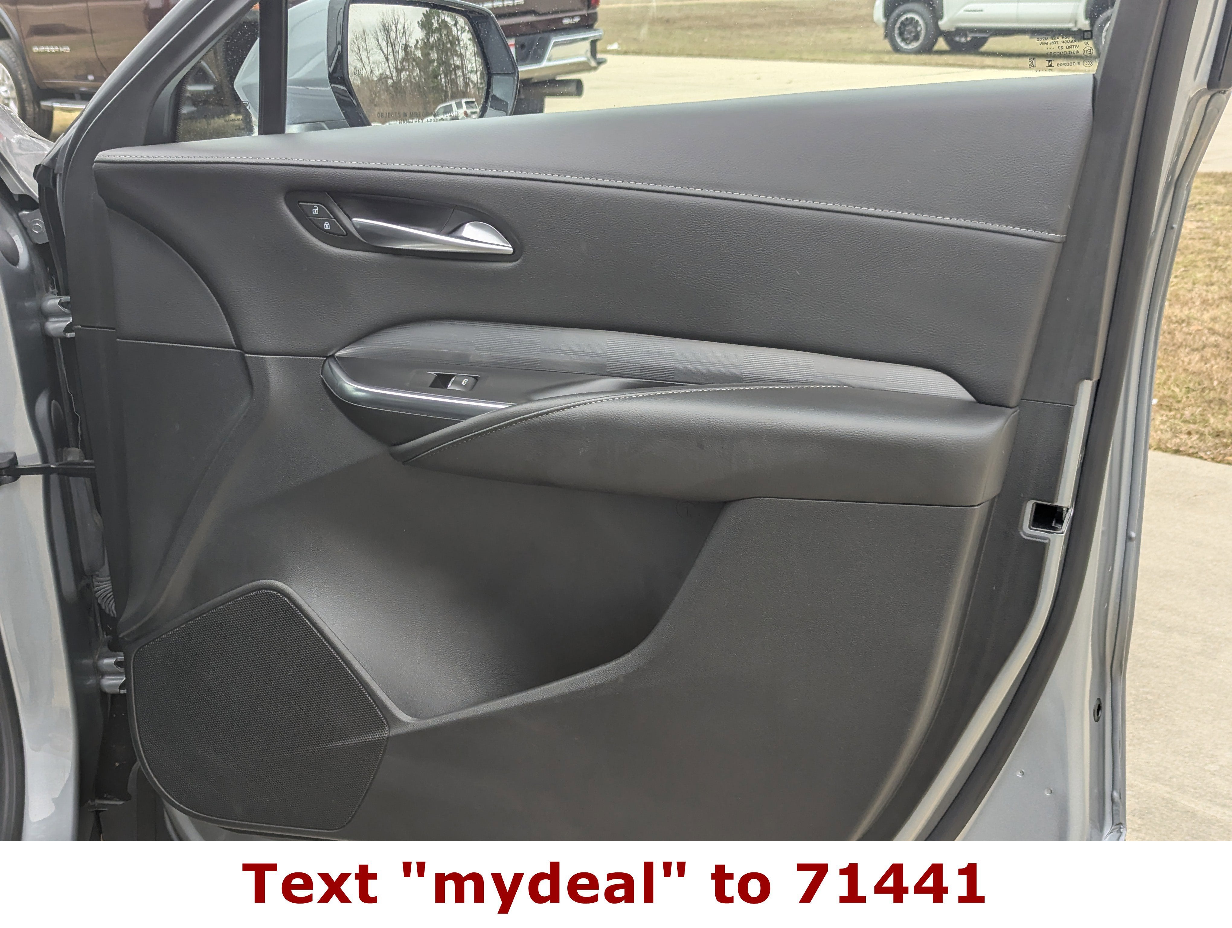 2024 Cadillac XT4 AWD Premium Luxury