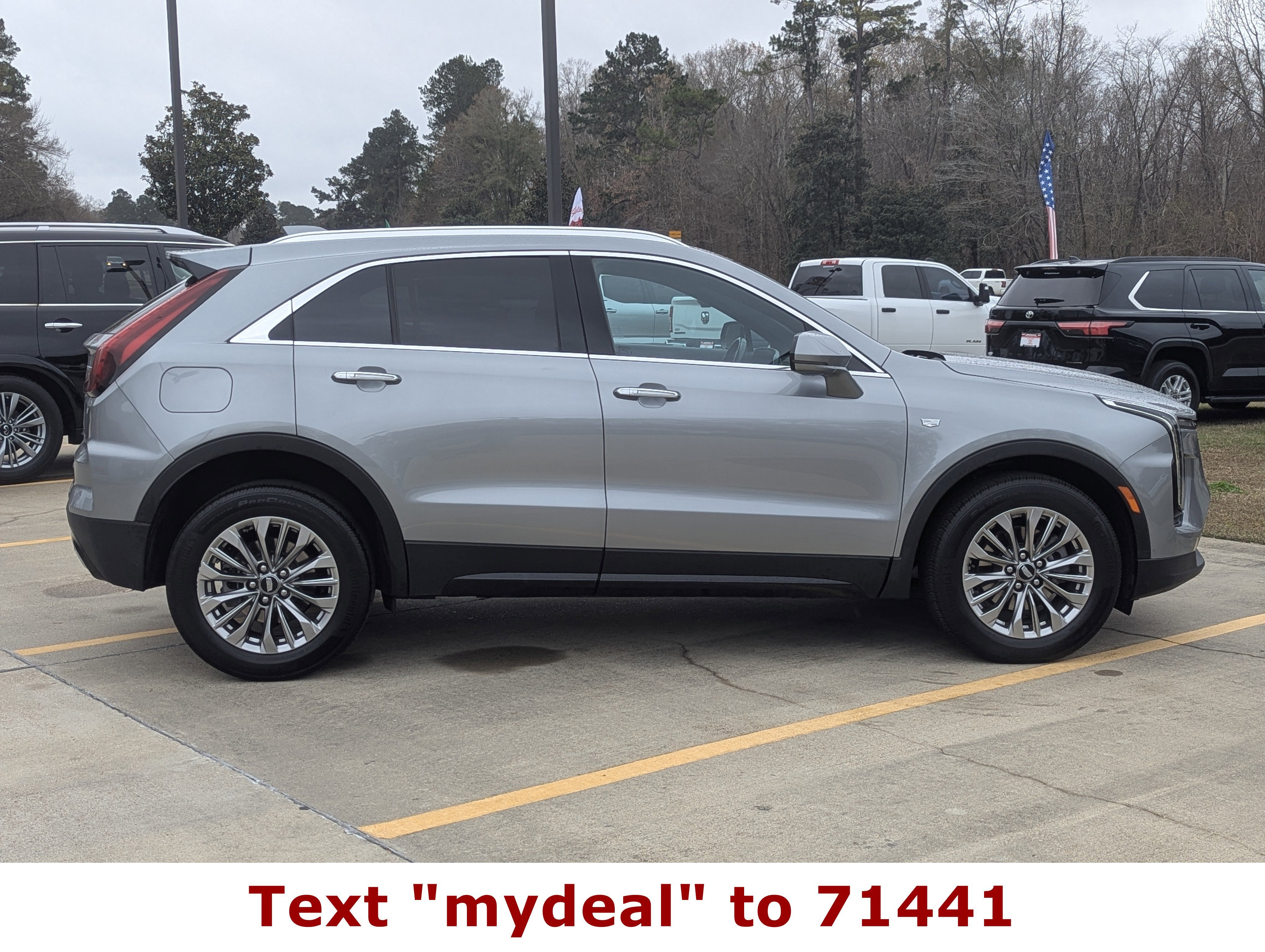 2024 Cadillac XT4 AWD Premium Luxury