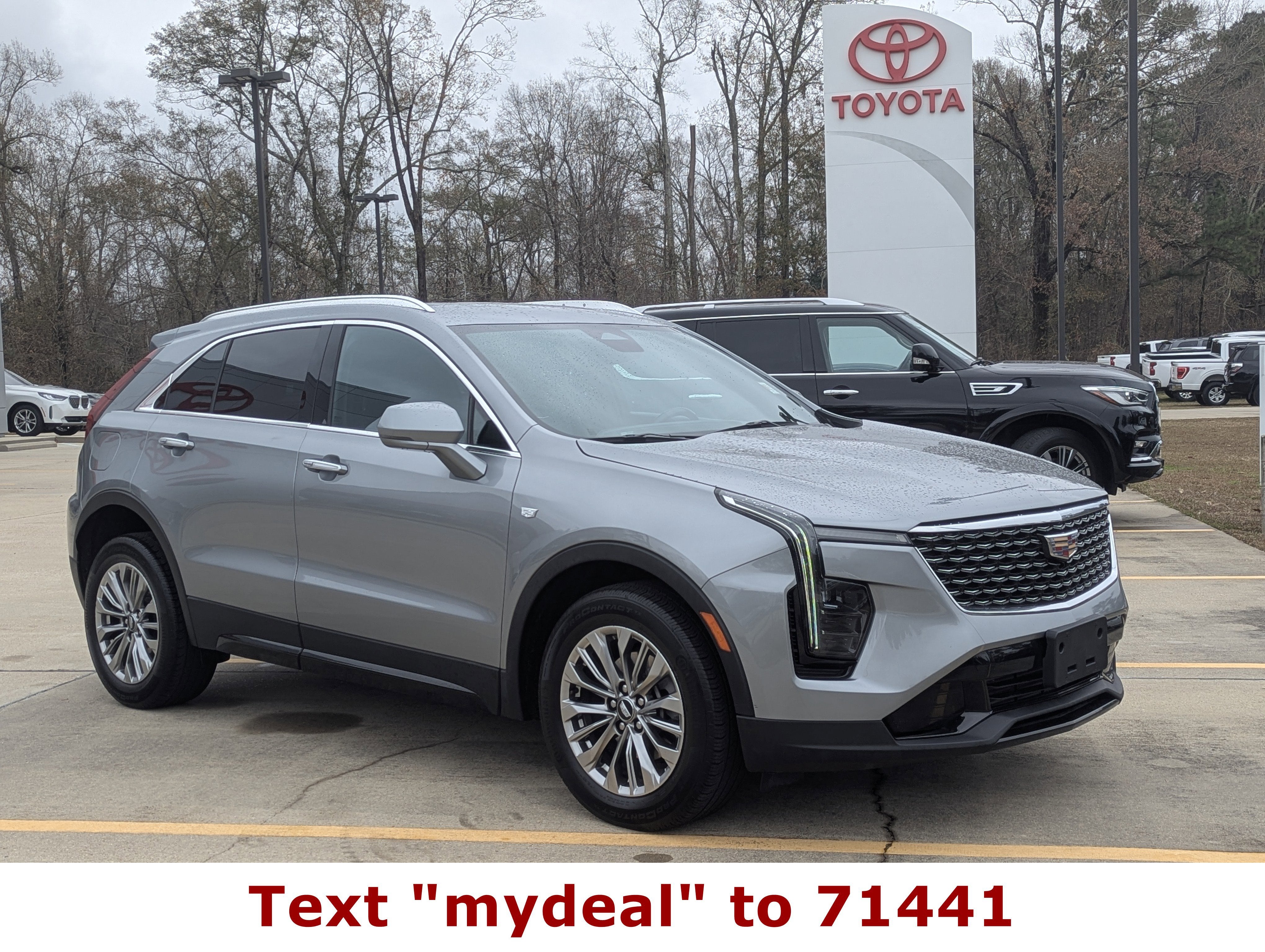 2024 Cadillac XT4 AWD Premium Luxury