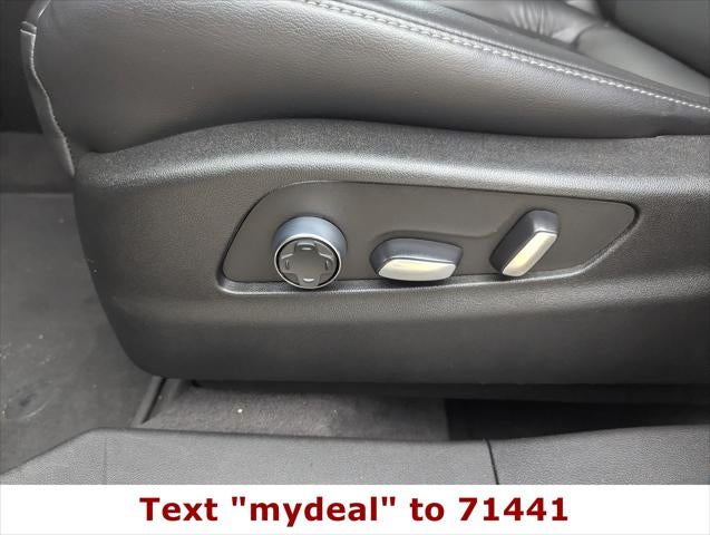 2024 Cadillac XT4 AWD Premium Luxury