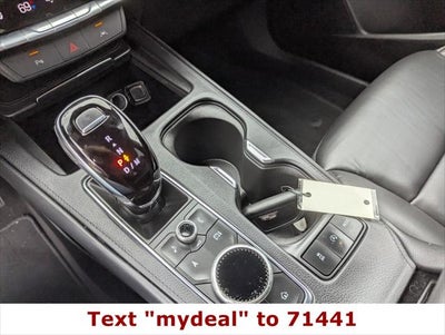 2024 Cadillac XT4 AWD Premium Luxury