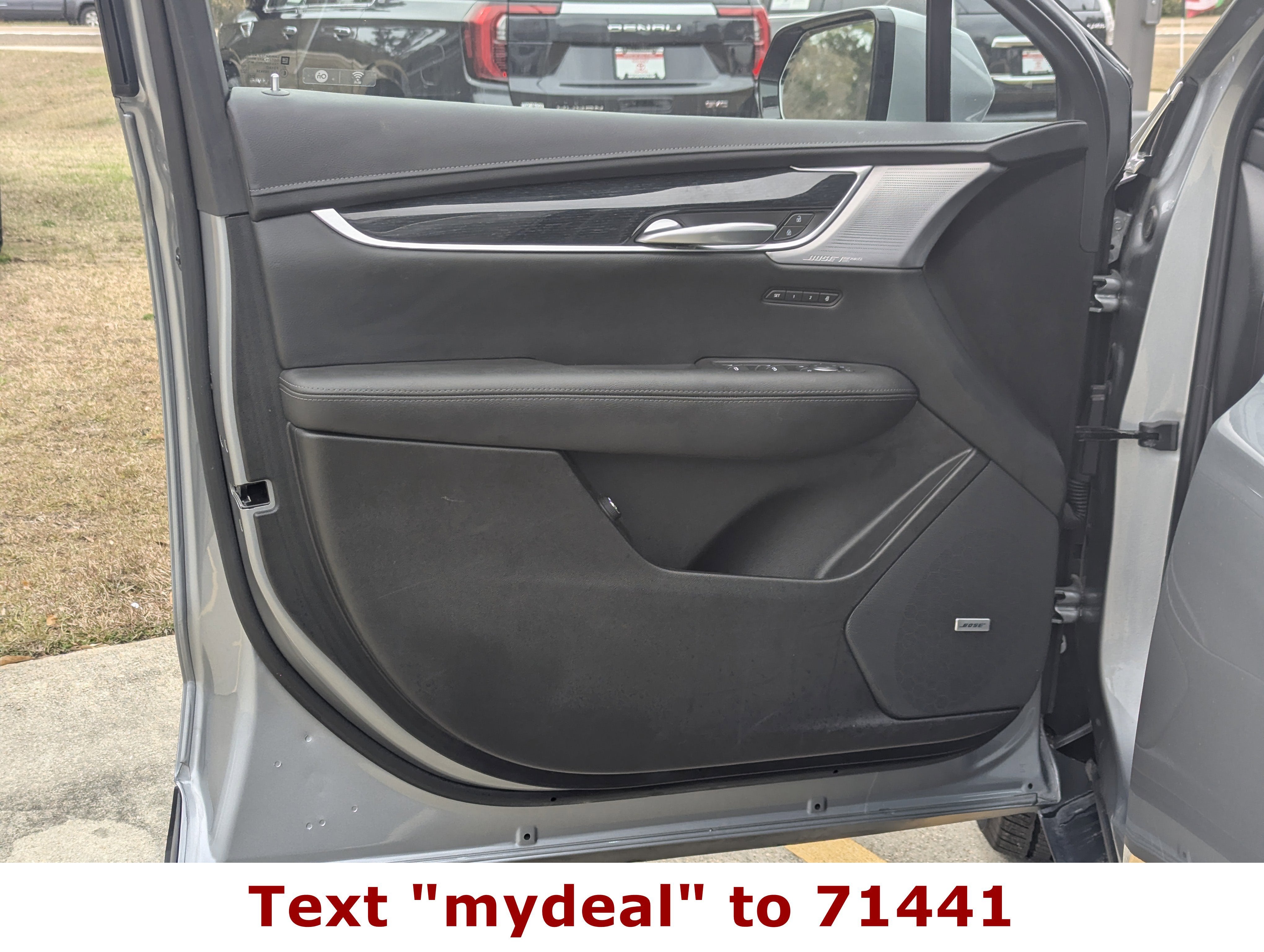 2025 Cadillac XT5 FWD Premium Luxury