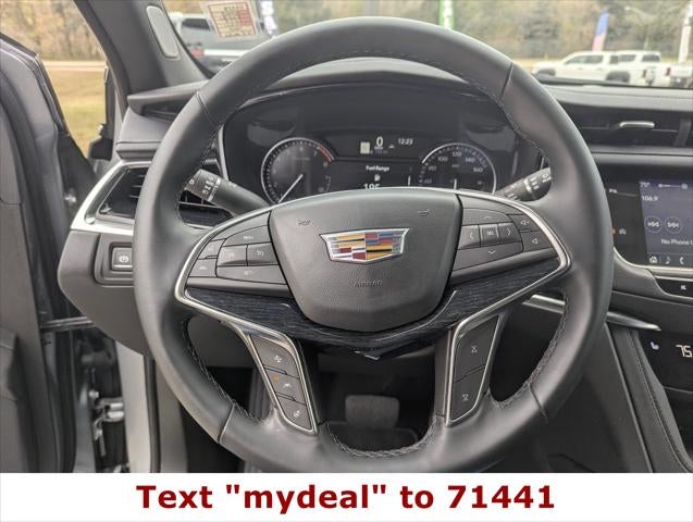 2025 Cadillac XT5 FWD Premium Luxury