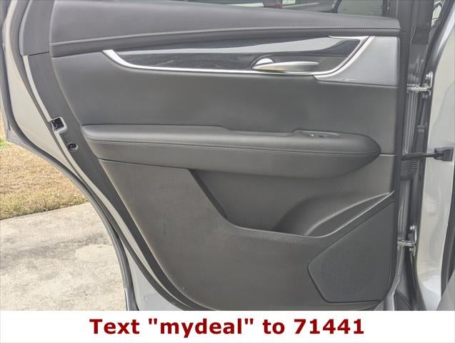 2025 Cadillac XT5 FWD Premium Luxury