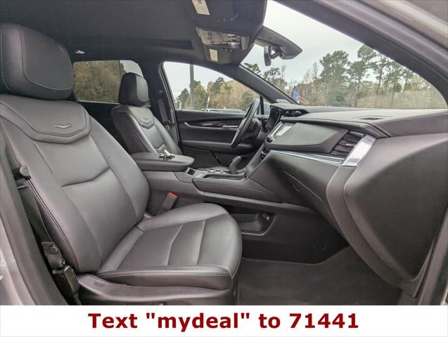 2025 Cadillac XT5 FWD Premium Luxury