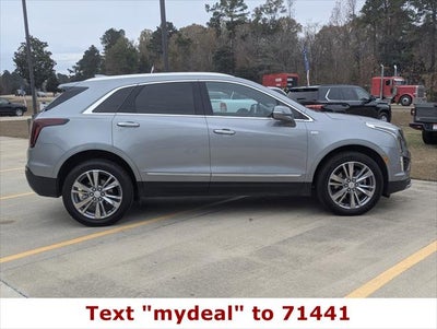 2025 Cadillac XT5 FWD Premium Luxury