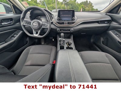 2025 Nissan Altima SV
